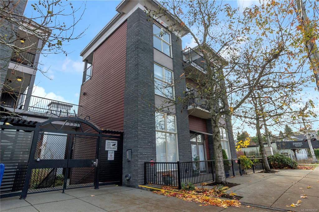 555 Franklyn St, 1021038, BC,