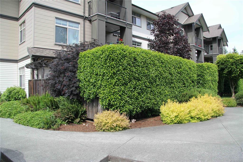 Fifth View of 2115 Meredith Rd, Meredith Courts, Nanaimo, BC, V9S 2N2