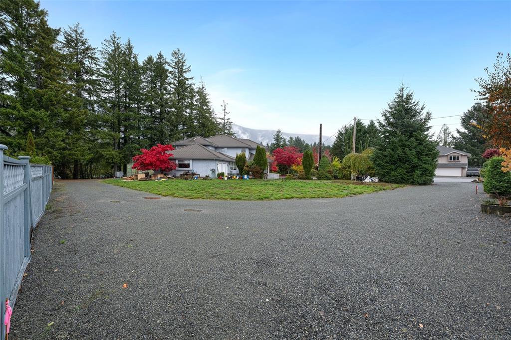 Fourth View of 417 Scholey Cres, Lake Cowichan, BC, V0R 2G0