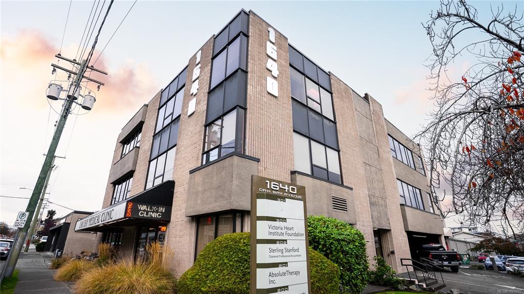 1640 Oak Bay Ave, 1021107, BC,