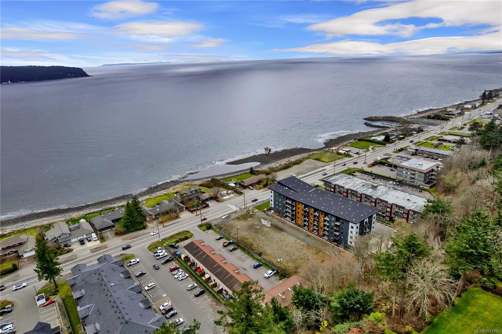 824 Island Hwy S, 1021182, BC,