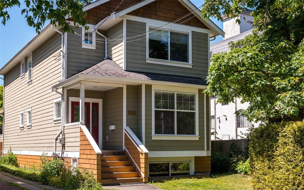 Second View of 257 Michigan St, Victoria, BC, V8V 1R4