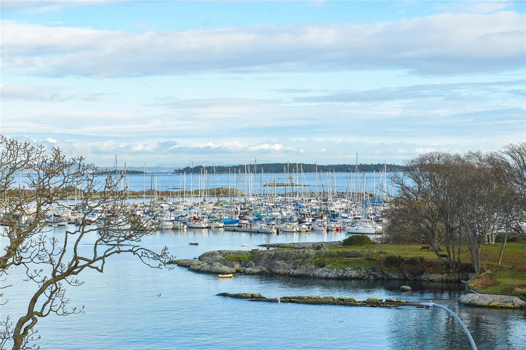 Third View of 1440 Beach Dr, Oak Bay, BC, V8S 2N8