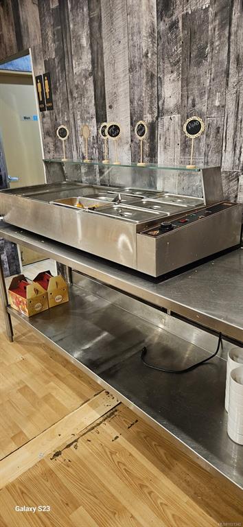 Fourth View of 823 Bay St, Victoria, BC, V8T 1R3