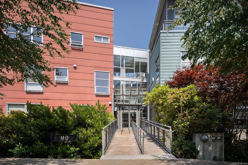 Fourth View of 90 Regatta Landing, Victoria, BC, V9A 7R2