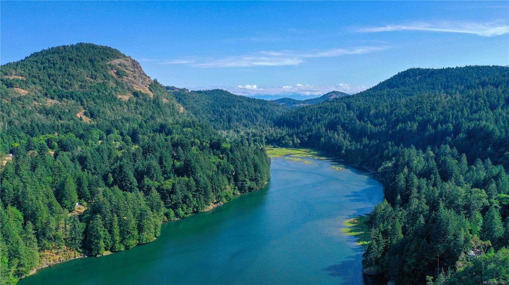 Fifth View of 1709 Falcon Heights Rd, Langford, BC, V9B 6H6