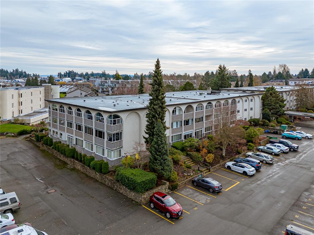 2050 White Birch Rd, 1021457, BC,