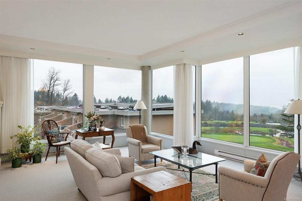 Fourth View of 5350 Sayward Hill Cres, Haro View, Saanich, BC, V8Y 3H9