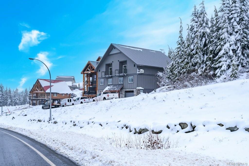 1328 Nordic Dr, 1021478, BC,