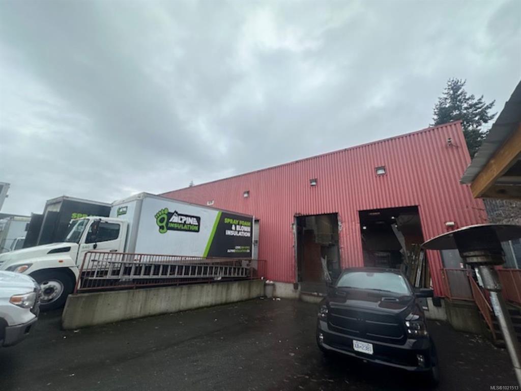 MLS® listing #30305875 for sale located at 759 Vanalman Ave