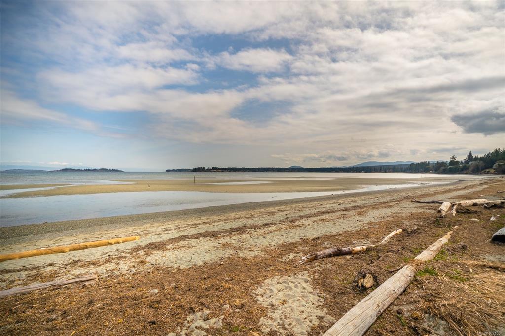 Fourth View of 1059 Tanglewood Pl, Parksville, BC, V9P 2E4