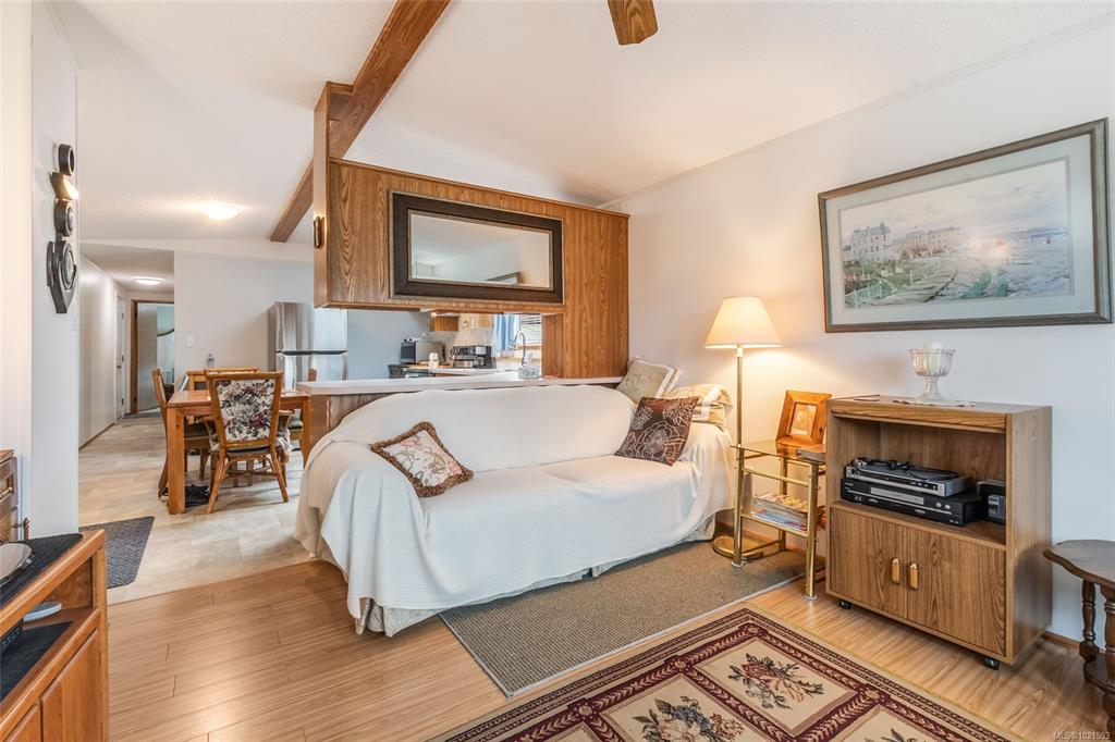 Fifth View of 2885 Boys Rd, Silver Park MHP, Duncan, BC, V9L 4Y9