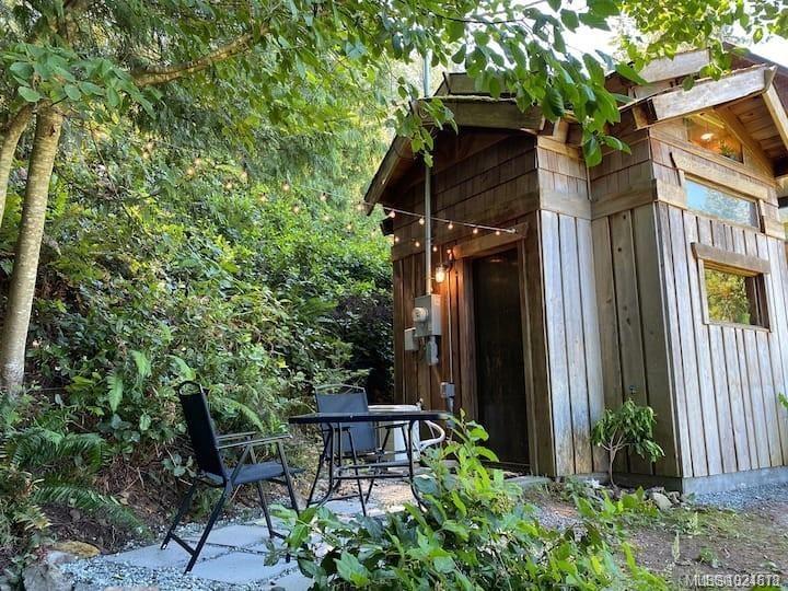 Fifth View of 4616 Mate Rd, Pender Island, BC, V0N 2M2