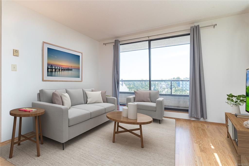 Fifth View of 1630 Quadra St, Sandpiper, Victoria, BC, V8W 3J5