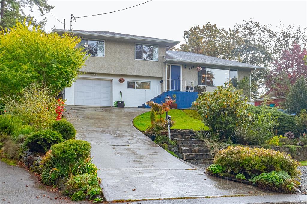 Second View of 3837 Wilkinson Rd, Saanich, BC, V8Z 5A3