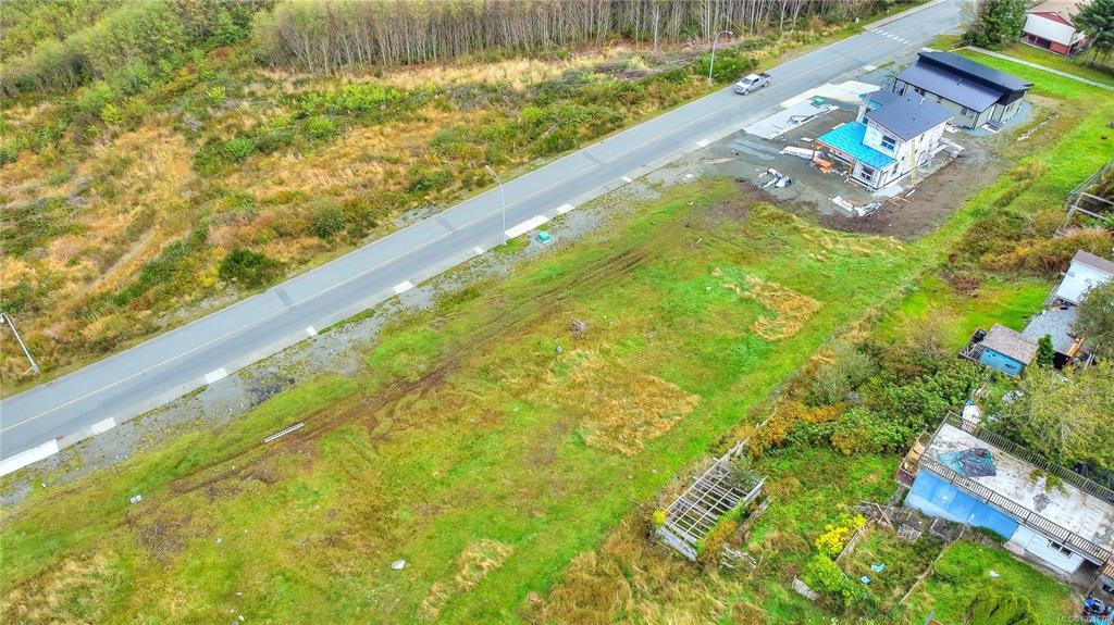 Third View of 2027 Pioneer Hill Dr, Port McNeill, BC, V0N 2R0