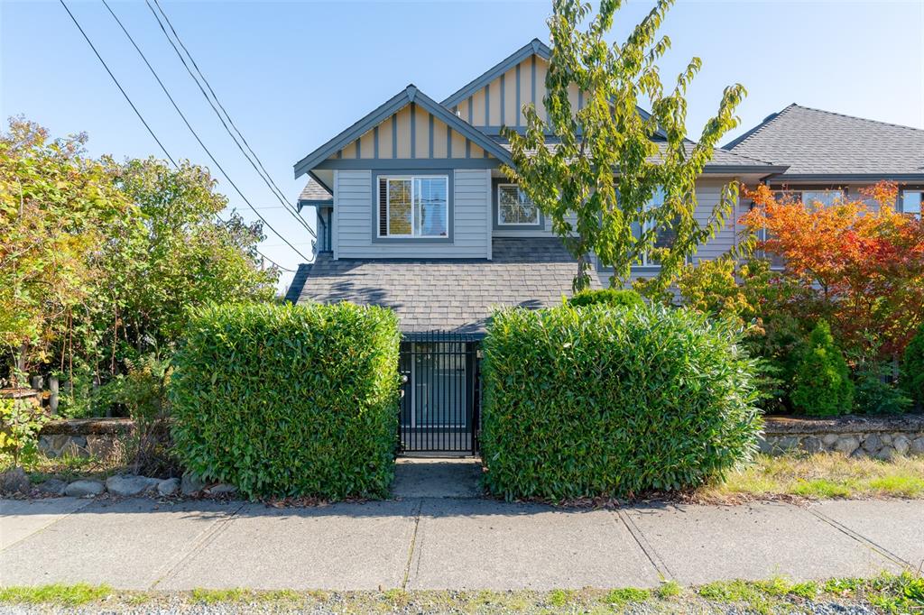 211 Victoria Rd, 1021689, BC,