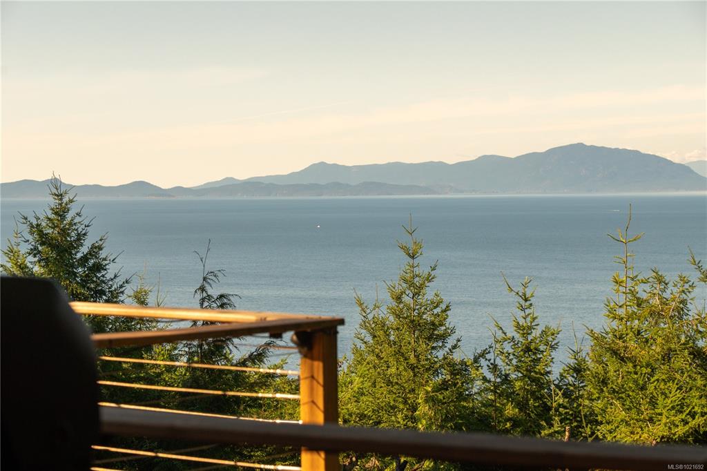 Third View of 5030 Lost Lake Rd, Nanaimo, BC, V9T 5E4