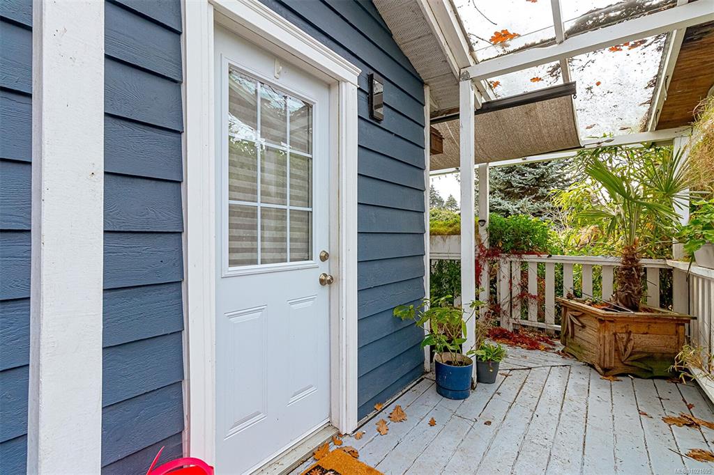 Third View of 2118 Carmen Rd, Nanaimo, BC, V9S 5N6