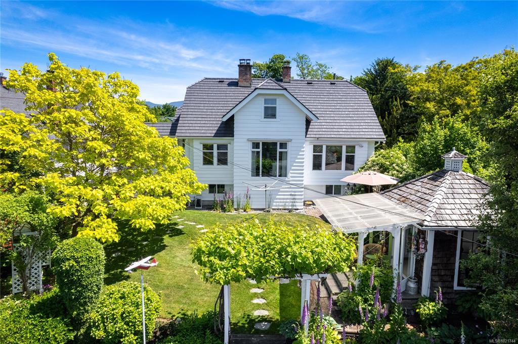 2974 7th Ave, 1021744, BC,