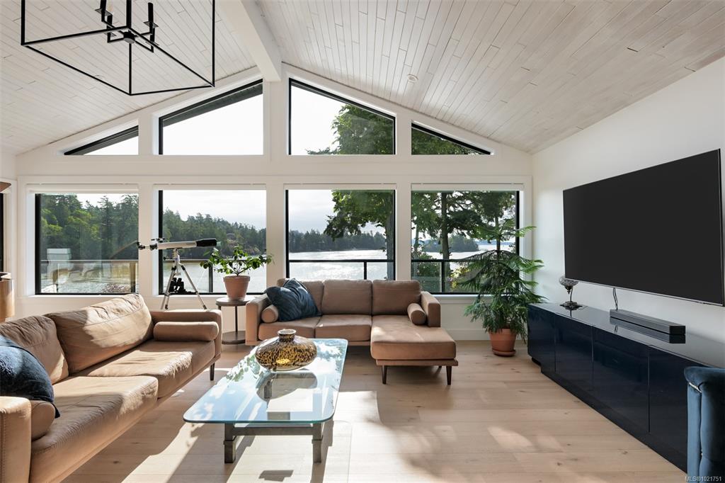 Fifth View of 8 Woodville Pl, View Royal, BC, V9B 1E6