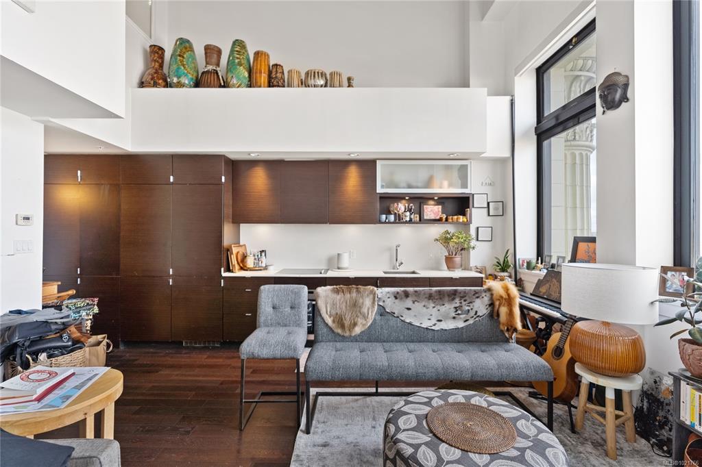 Third View of 770 Fisgard St, The Hudson, Victoria, BC, V8W 0B8