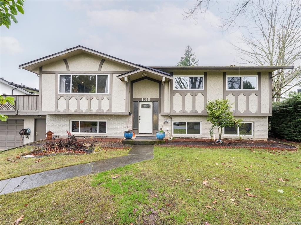 Second View of 1018 Damelart Way, Central Saanich, BC, V8M 1H7