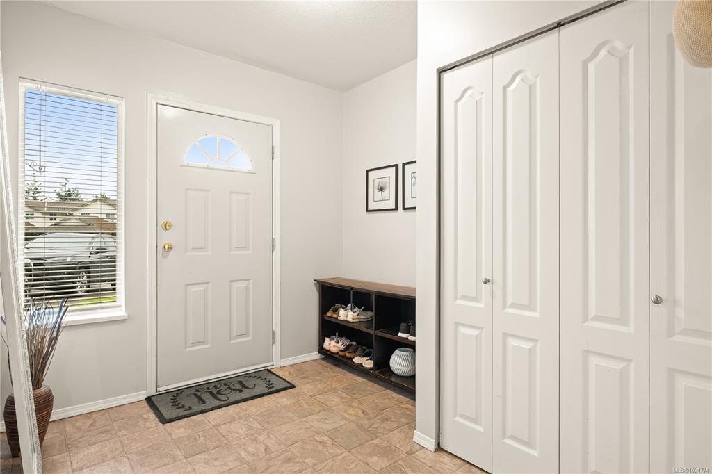 Fifth View of 941 Malone Rd, Edgewood Estates, Ladysmith, BC, V9G 1S3