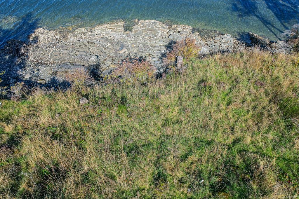 Fifth View of 128 Narrows West Rd, Salt Spring, BC, V8K 0A3