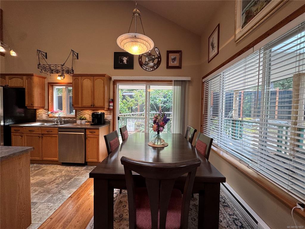 Fifth View of 714 Charter Rd, Mayne Island, BC, V0N 2J1