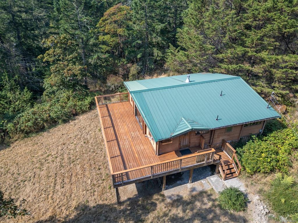 Third View of 4531 Bedwell Harbour Rd, Pender Island, BC, V0N 2M1