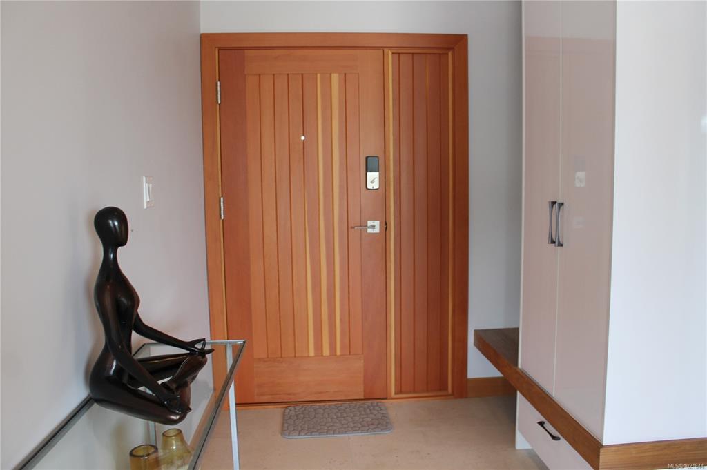 Fifth View of 1721 Wilmot Rd, Cowichan Bay, BC, V0R 1N1