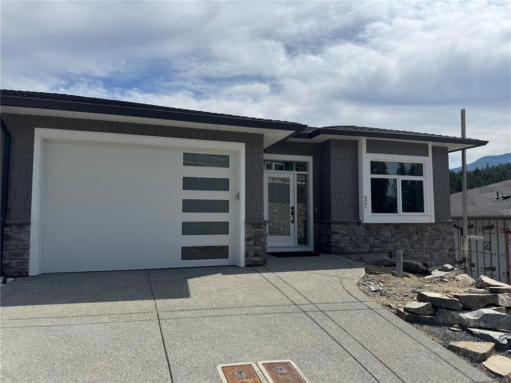 Second View of 626 Farrell Rd, Ladysmith, BC, V9G 0A2