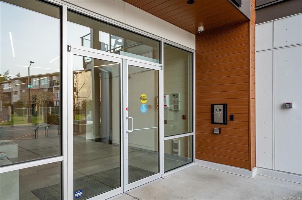 Fourth View of 100 Lombardy St, Lombardy 100, Parksville, BC, V9P 0G4