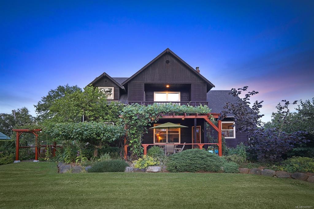 Third View of 3713 Dove Creek Rd, Courtenay, BC, V9J 1R9