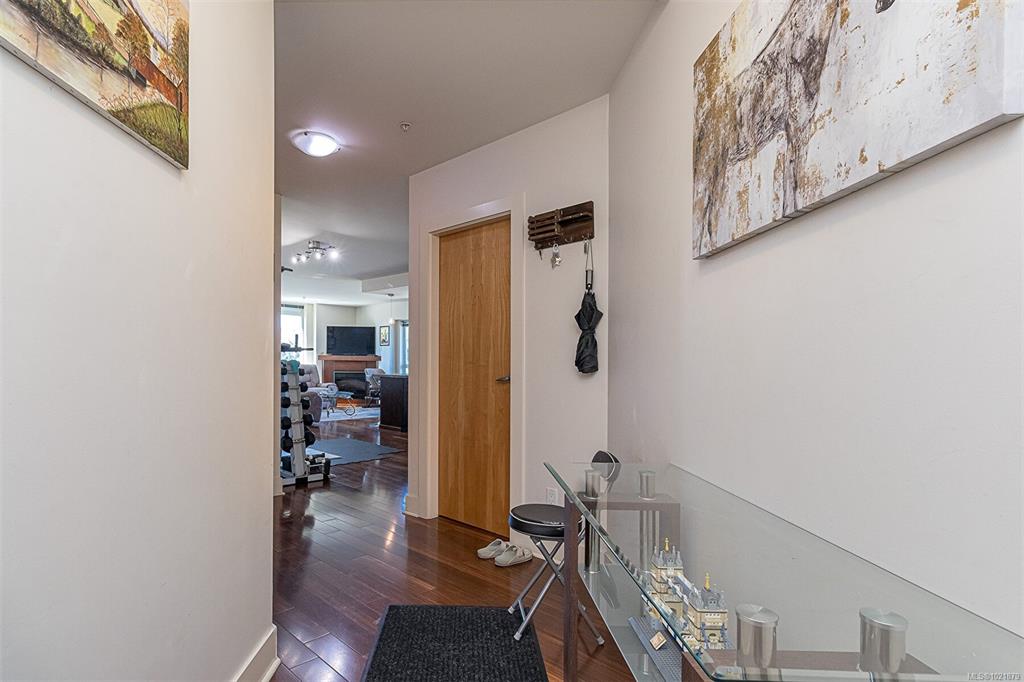 Third View of 2745 Veterans Memorial Pkwy, Langford, BC, V9B 0H4