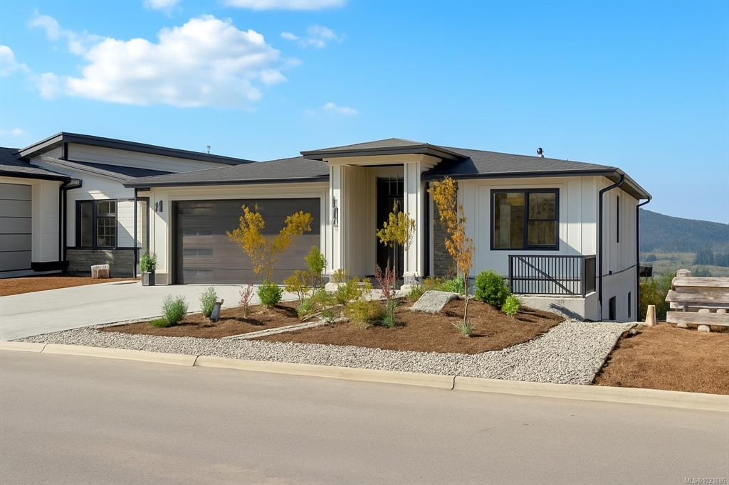 Third View of 3195 Woodrush Dr, Duncan, BC, V9L 0G1