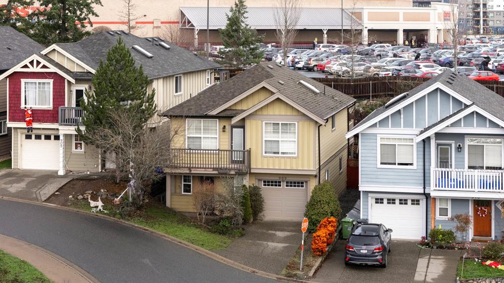 Third View of 909 Cavalcade Terr, Citation Village, Langford, BC, V8B 6W6