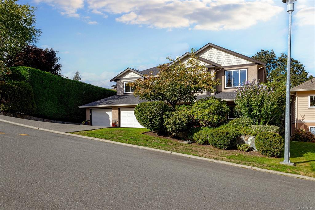 1204 Knockan Pl, 1021911, BC,