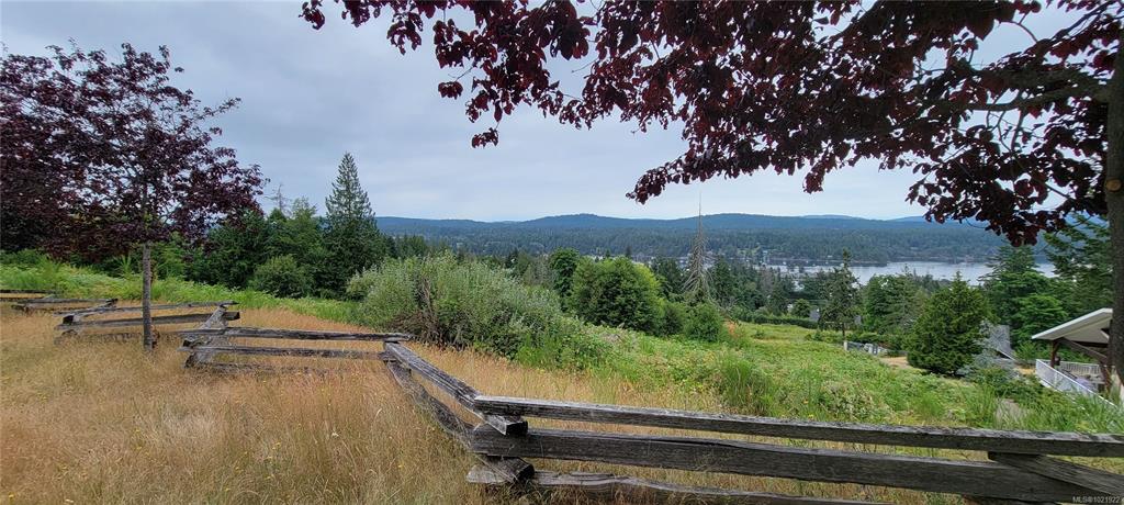 Third View of 120 Bishops Walk Rd, Bishops Walk, Salt Spring, BC, V8K 2W3