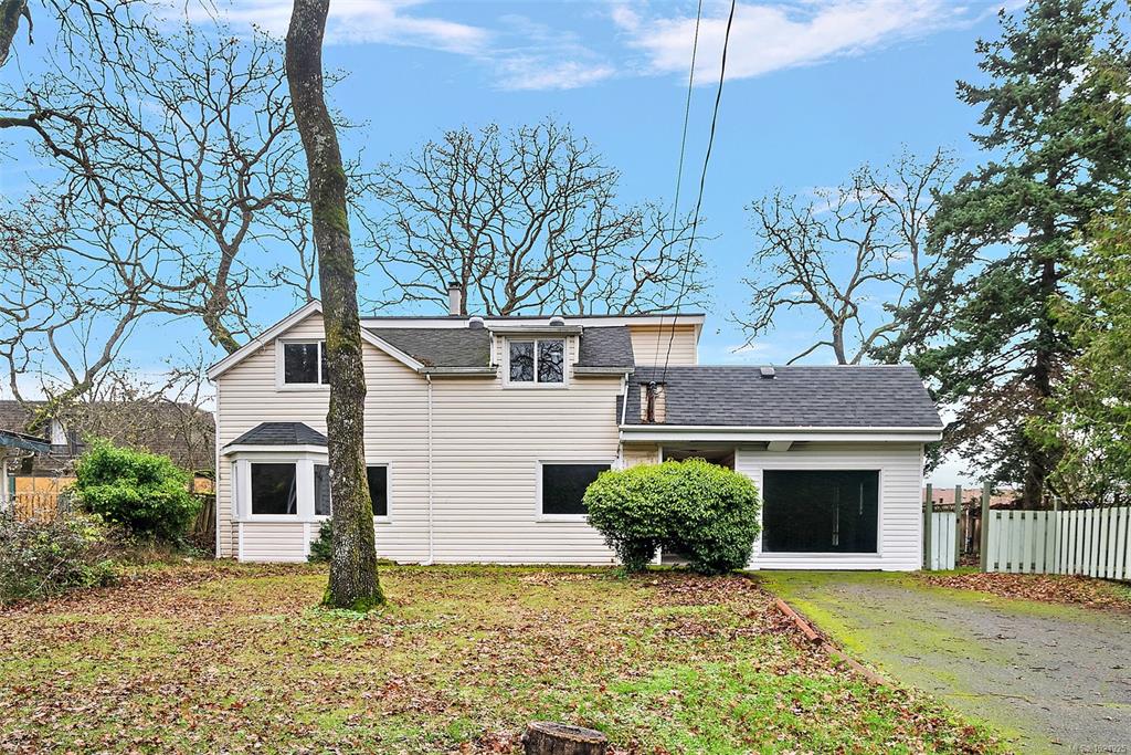 Third View of 1826 Cedar Hill Cross Rd, Saanich, BC, V8P 2R4