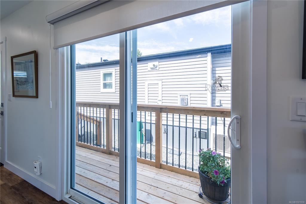 Fourth View of 747 Old Place Rd, Central Saanich, BC, V8M 0C3