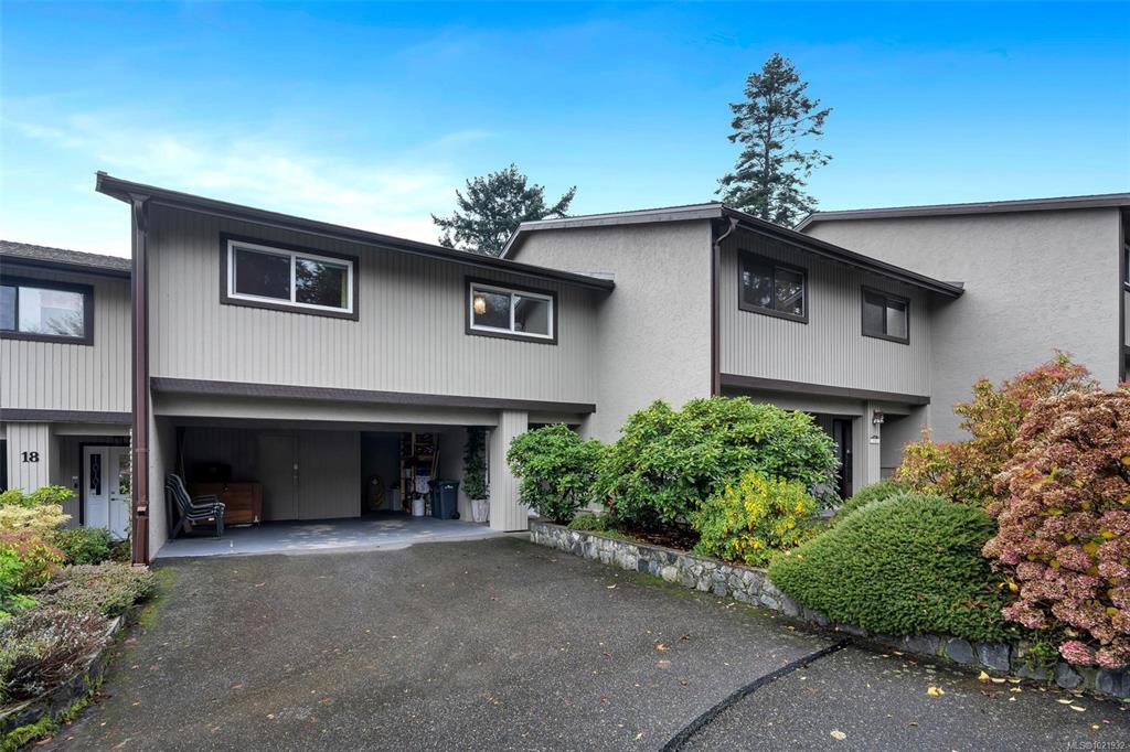 897 Admirals Rd, 1021932, BC,