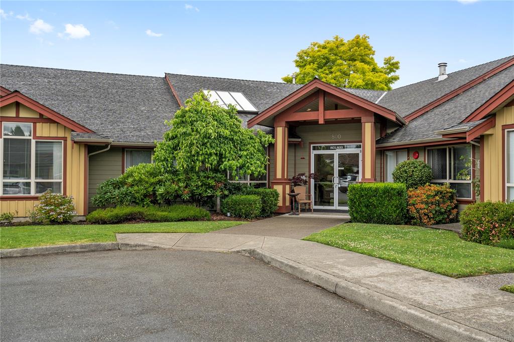 261 Mills St, 1021979, BC,