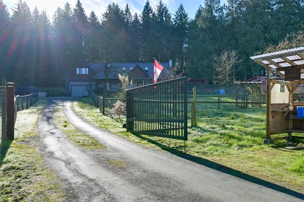 Fourth View of 846 Aros Rd, Cobble Hill, BC, V0R 1L4