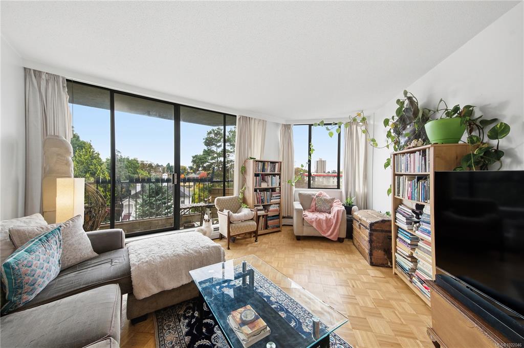 Second View of 620 Toronto St, Robert House, Victoria, BC, V8V 1P7