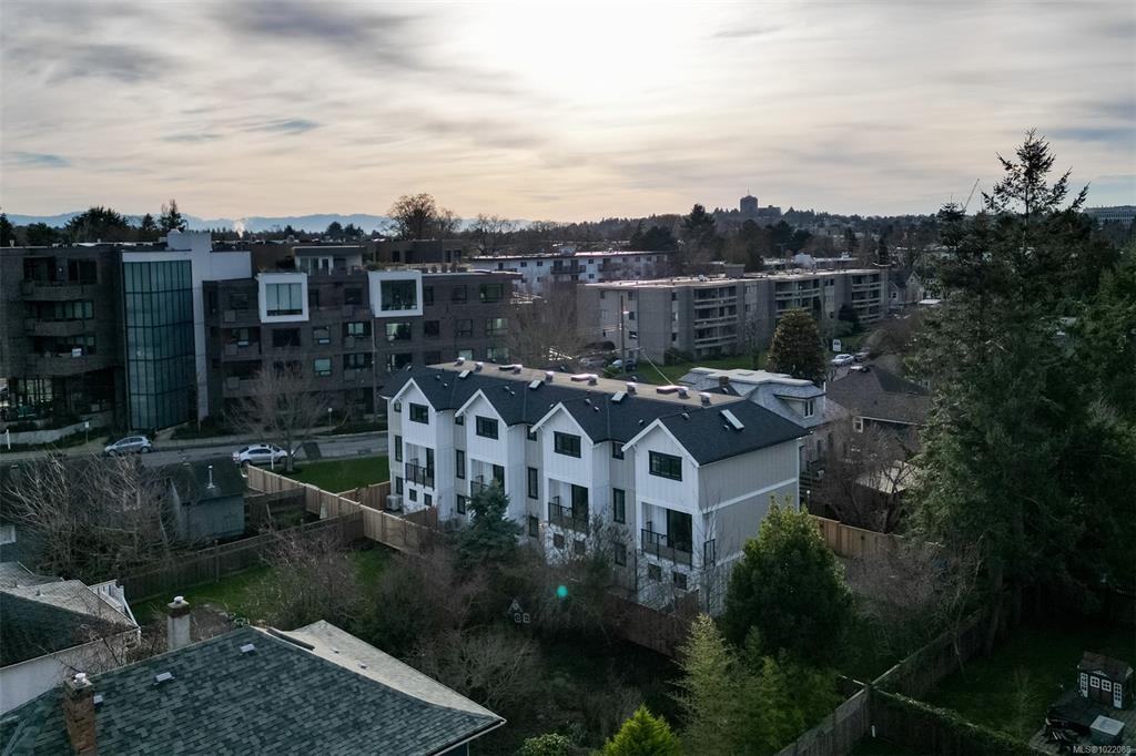 Second View of 2268 Bowker Ave, Oak Bay, BC, V8R 2E4