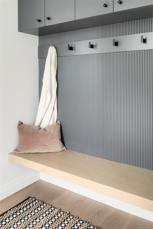 Fifth View of 5032 Wesley Rd, Saanich, BC, V8Y 1Z4