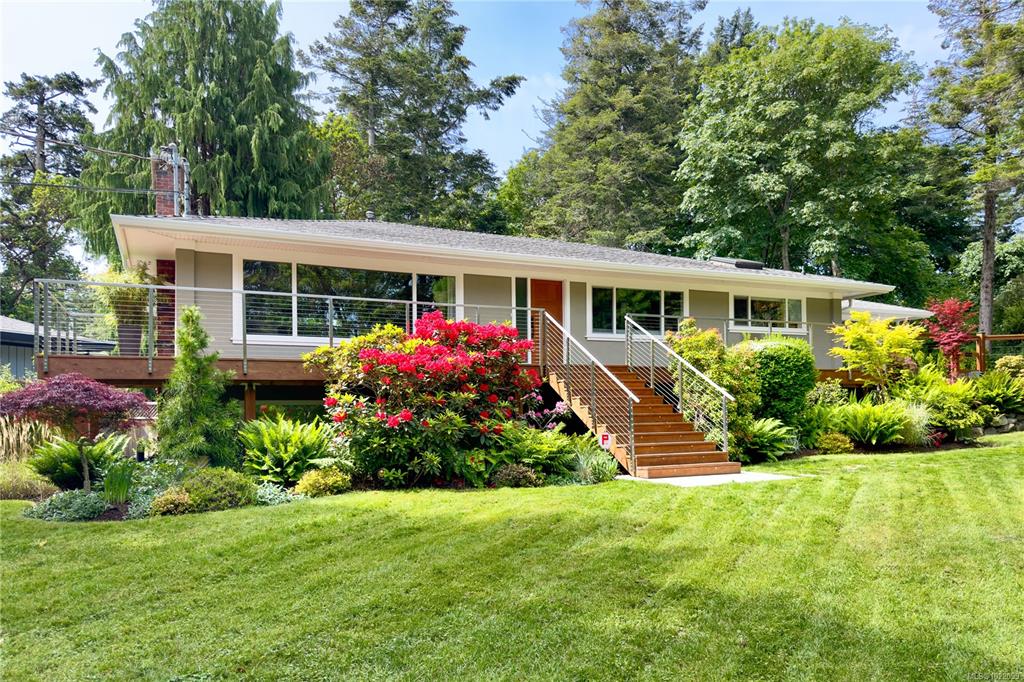 2879 Phyllis St, 1022099, BC,