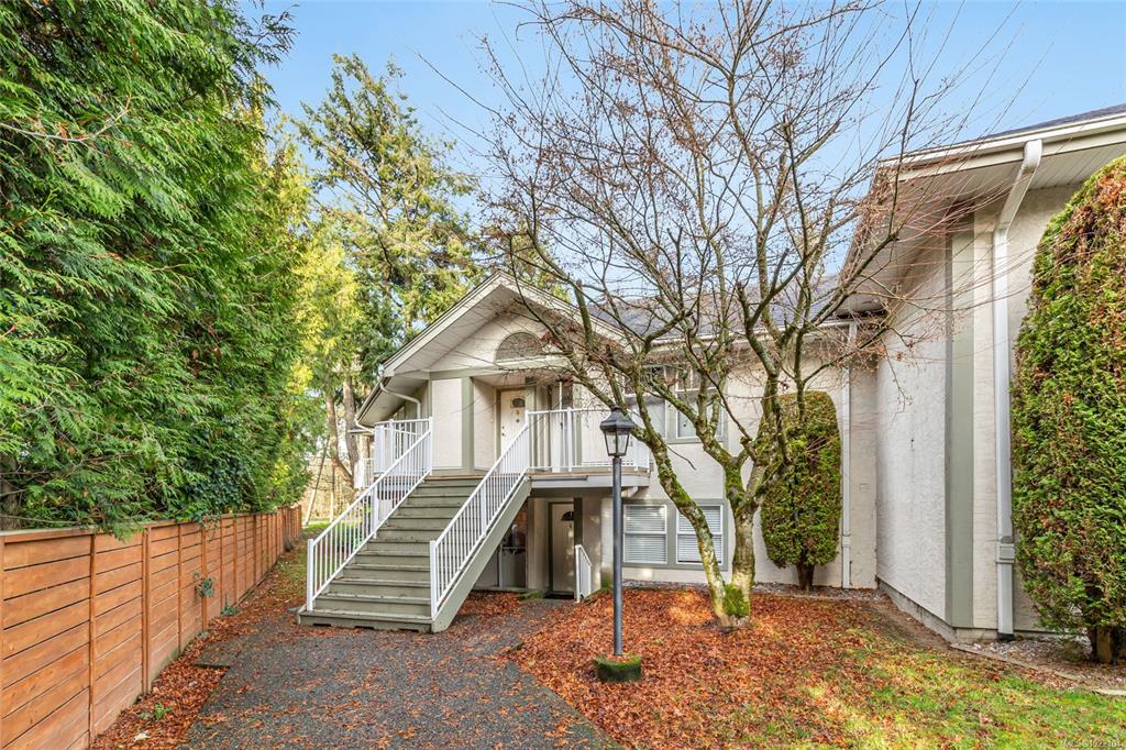 2993 104th St, 1022104, BC,